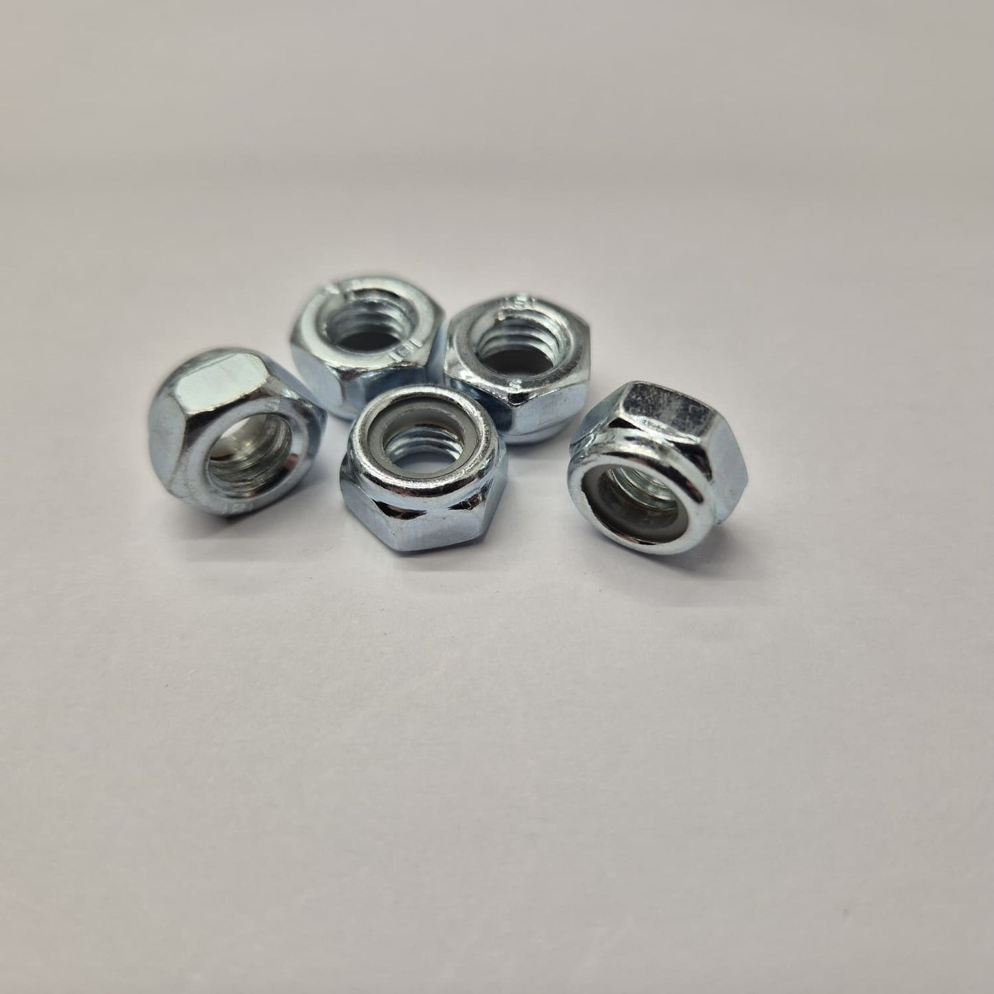 Bullone M6 Autobloccante (5pz)