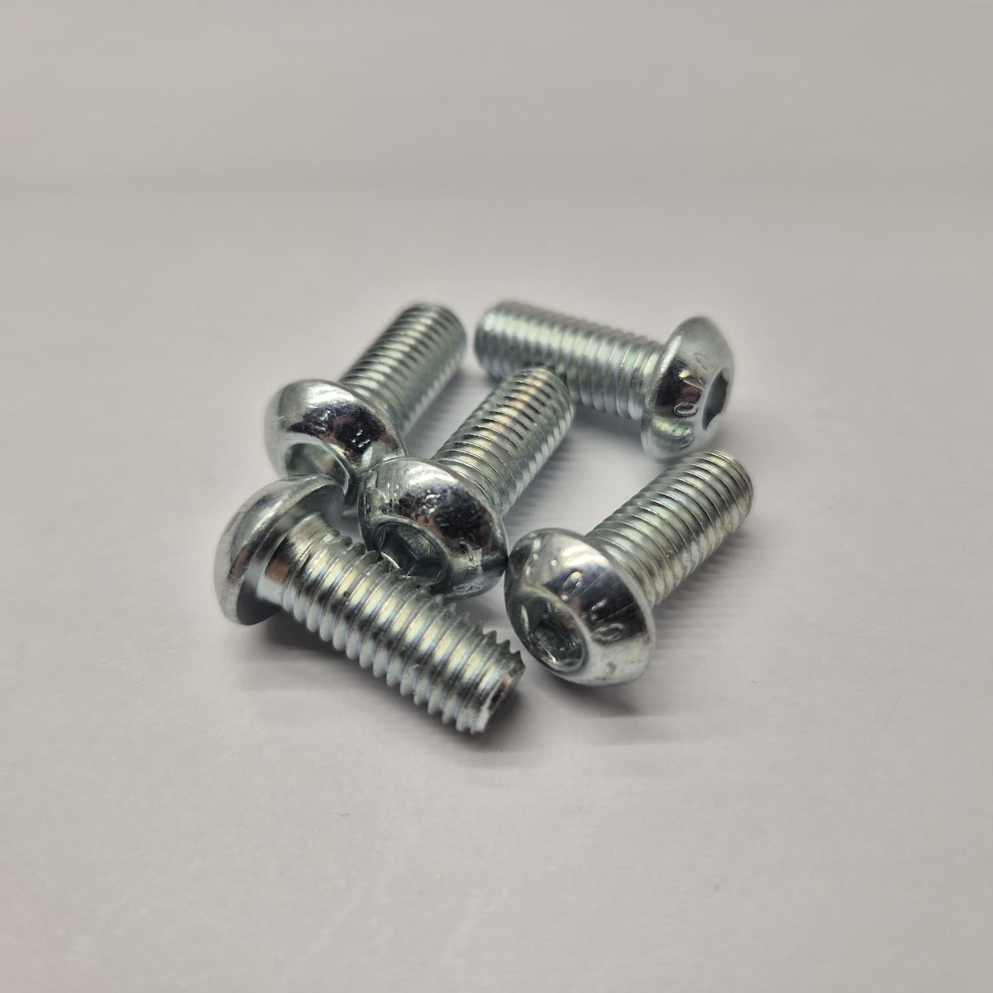 VITE TBEI M8 (5pz)
